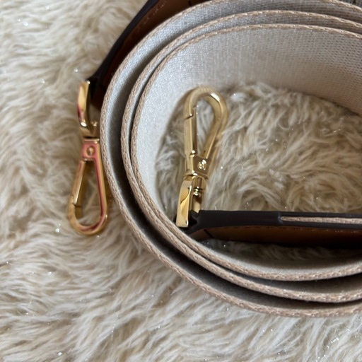 一度のみ使用　MICHAELKORS ミレラ　バニラ