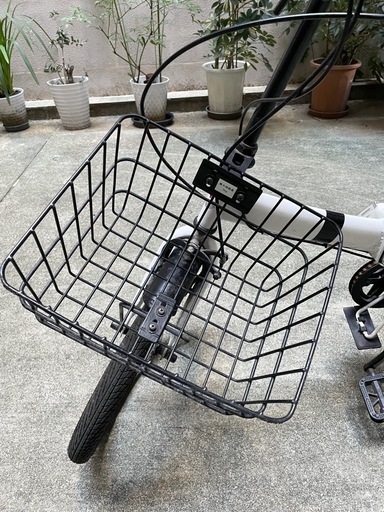 20インチ折りたたみ自転車　