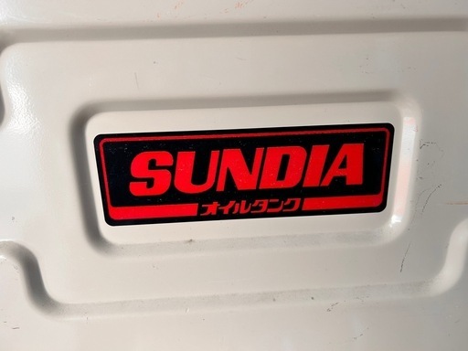 サンダイヤ　オイルタンク　198L  屋内使用でしたので美品です。