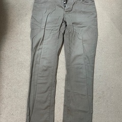メゾンキツネ　コットンパンツ　メンズ　28インチ　カーキ色