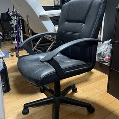 ゲーミングチェア オフィスチェア PC椅子の画像