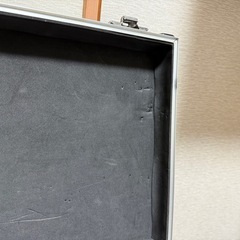 ジュラルミンケースの画像