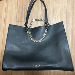 FURLA トートバッグ ブラック レザー ハンドバッグ ビジネ...