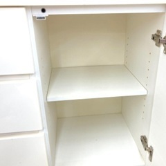 人気商品　完売品　ニトリ  鏡面仕上げ　高級感　木製　タンス　チェストホワイト　　衣類　頑丈　丈夫　白　ローチェスト　ELEA3 120LC カラー：ホワイト サイズ ：約幅120 ×奥行き42 ×高さ68（cm）リビング　クローゼット　寝室　ベッド　シンプル　モダン　おしゃれの画像