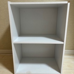 棚　白