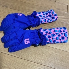 引渡し予定　バートン手袋