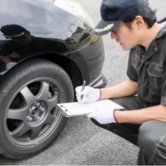 30万以下の格安中古車専門店の販売・仕入れスタッフ／良い口コミ多数✨ 人柄重視♪未経験ok！残業少なめ＆手当多数！  ¥ 月給 23万円 〜 27万円の画像