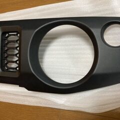 ジムニーjb64　純正フロントグリル　Sマーク　取り付け説明書付きの画像