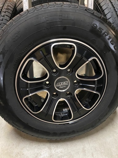 ガリ傷無し！美品！山あり！バンタイヤ　MTS エムテクノ ホイール ハ　イエース