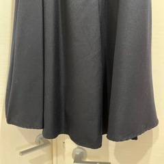 新品未使用　ネイビー　スカートの画像