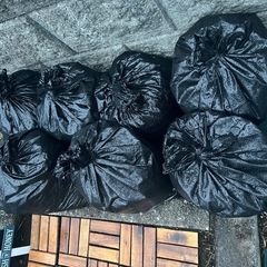 土嚢6袋と未使用袋３袋