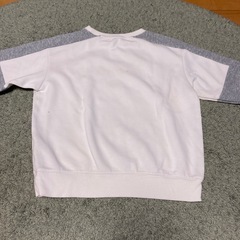 GU 140cm トレーナー　白の画像