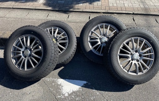 215/65R16 スタッドレス/アルミ　30系アルファード等