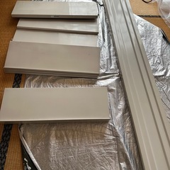 スチール本棚　2本の画像