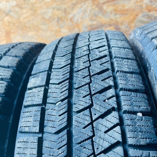 バリ山　BRIDGESTONE ブリヂストン　ブリジストン　VRX2 165/65R14 スタッドレス　タイヤ　2021年製　14イン