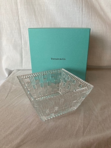 ティファニー Tiffany & Co. ガラス製スクエアボウル 未使用　本日だけの出品