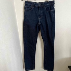 UNIQLO ウルトラストレッチジーンズ