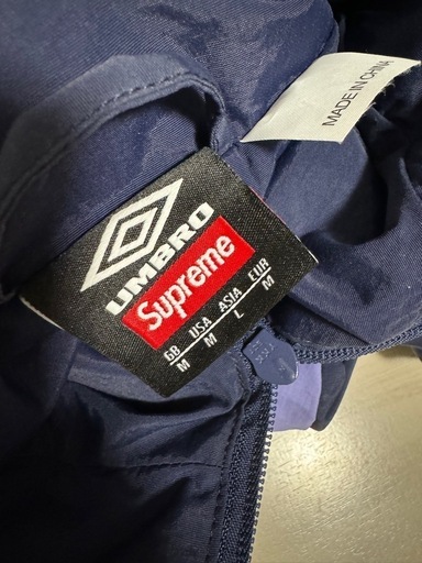 supreme 22ss　 umbro トラックジャケットM　試着のみ