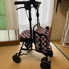 　　　もう少し値下げします　シルバーカー