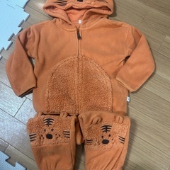GAPパーカー　上下服2着セット　　　 の画像