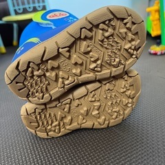 【新品未使用】アンパンブーツ13.5cmの画像