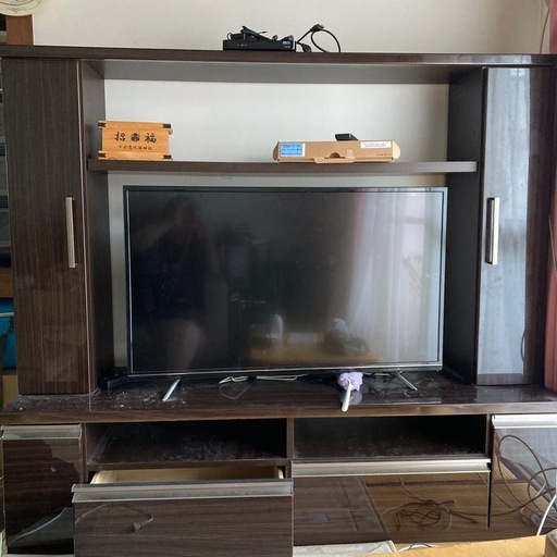 【決まりました】背面テレビ台、テレビラック