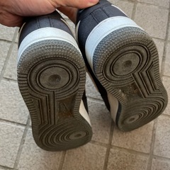 NIKE ナイキ エア フォース 1 ‘07 LV8 AIR FORCE 1 の画像