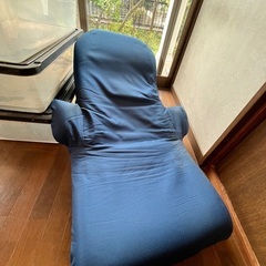 座椅子差し上げます。