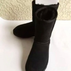 UGG アグ 黒ブーツの画像