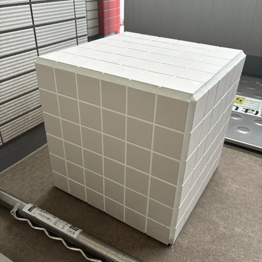 CUBE300（韓国　インテリア　タイルテーブル）