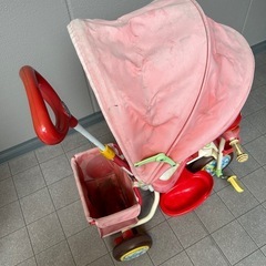 　アンパンマン三輪車の画像