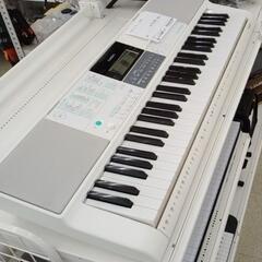 CASIO キーボード 19年製 TJ8282