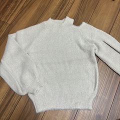 セーターいろいろ１点あたり１００円！の画像