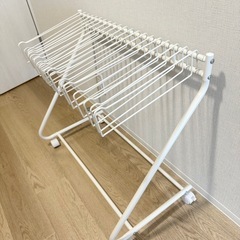 スラックスハンガー　キャスター付き　20本掛け