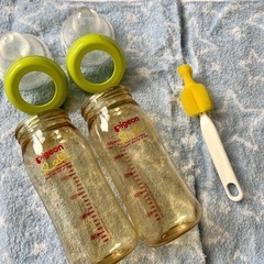 ピジョン哺乳瓶 240ml