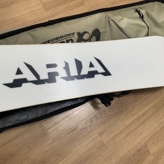 ARIA スノーボードの画像