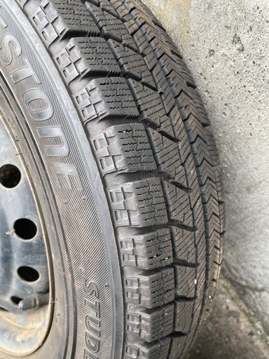 145 80 R13スタッドレスタイヤホイール4本セット