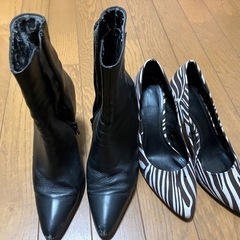 無料で譲ります。ピンヒールの皮ブーツとシマウマ柄のヒール