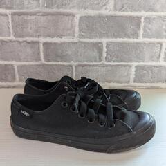 VANS  スニーカー（BLACK）23.0cmの画像