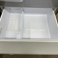 2018年製！AQUA ノンフロン冷蔵庫　355Lの画像