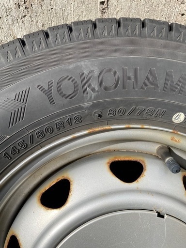 145 80 R13スタッドレスタイヤホイール4本セット
