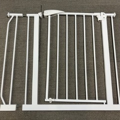 カトージ　ベビーゲート　2個の画像