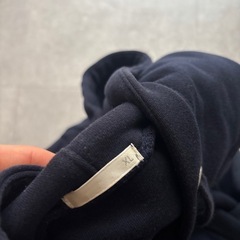 【譲り先決定】GU  裏起毛パーカー XL ネイビーの画像