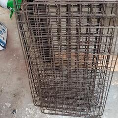 ご予約中　メッシュの材料