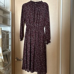 ワンピース 紫 小花柄