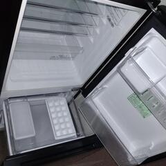 4年しか経ってないHisense2ドア冷蔵庫だと本日中値引きしま...