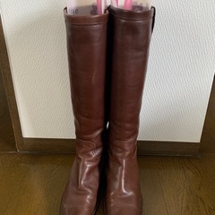 ダイアナ　ブーツほぼ新品
