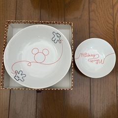 ディズニー ペア皿の画像