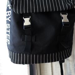 未使用【SWANKY MARKET】リュックサック 黒 ピンストライプ 女の子用 スワンキーマーケット の画像