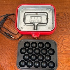 たこ焼き器とホットサンドメーカーの画像